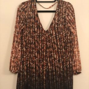 Astr Deep V dress